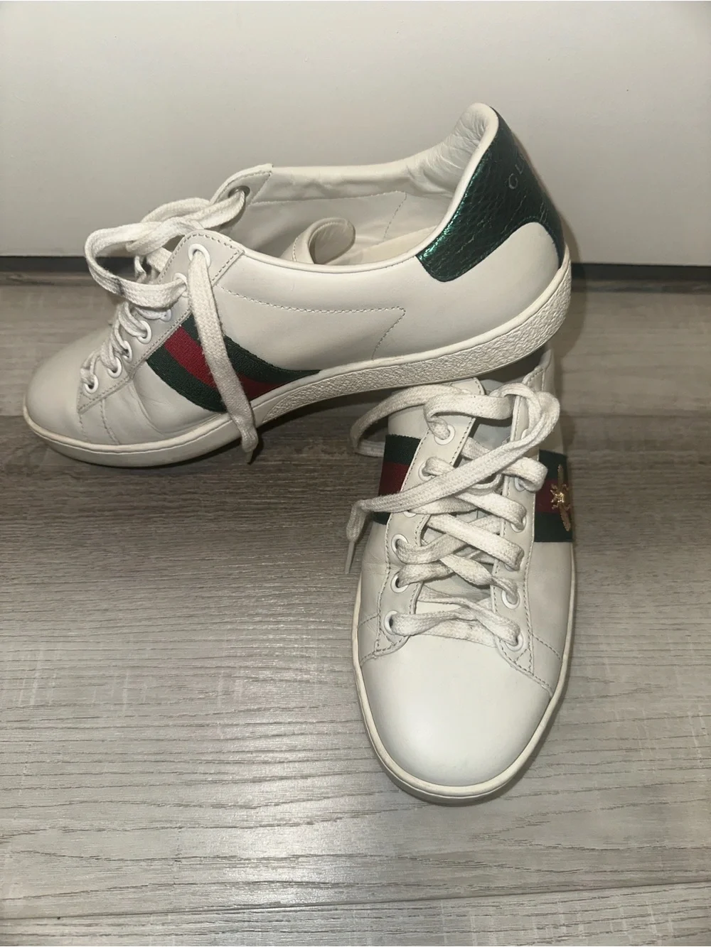 Gucci classic white